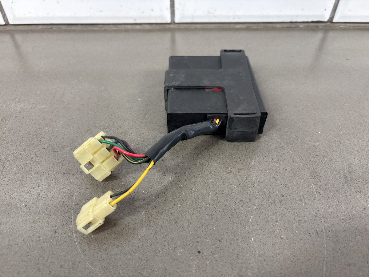 1990-1993 Kawasaki Ninja ZX-11 ZX1100C CDI Igniter Ignition Module 21119-1303