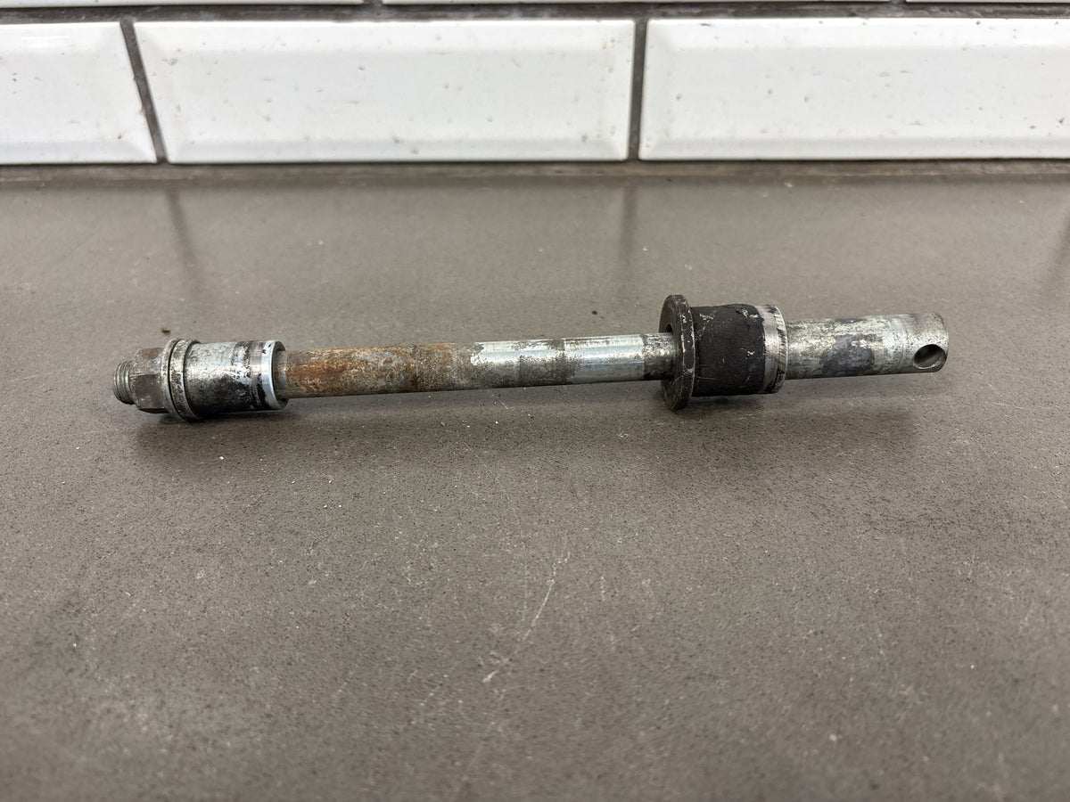 1983 Kawasaki GPZ750 ZX750A Front Axle with Spacers OEM