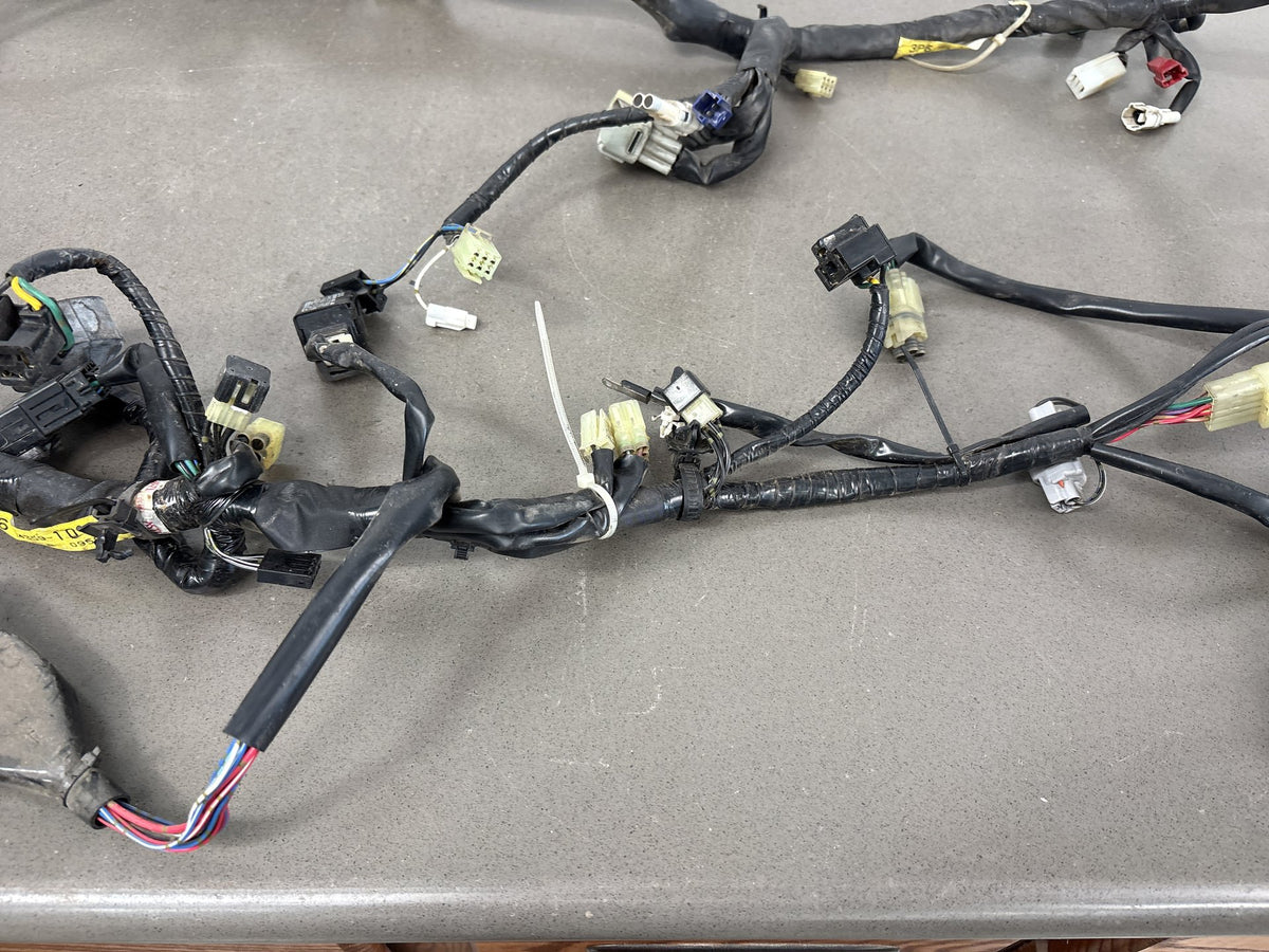 2006-2007 Yamaha FJR1300 Main Wiring Harness Loom OEM 3P6-82590-11-00