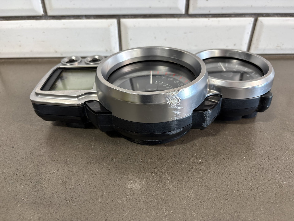 2006-2007 Yamaha FJR1300 Speedometer Gauge Cluster MPH OEM 3P6-83500-21-00