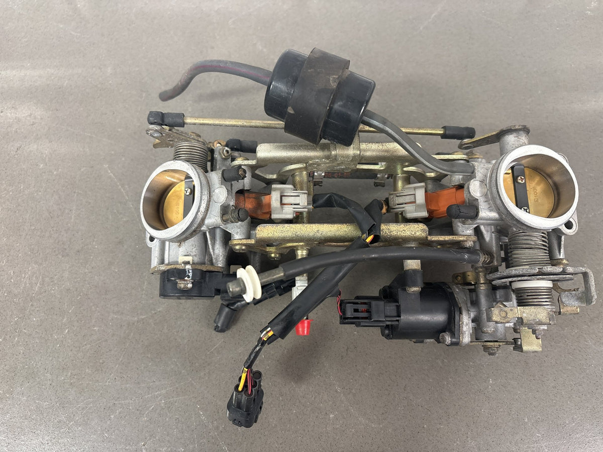03-09 Suzuki SV650 SV650S Throttle Bodies OEM 13405-17G20 17G30