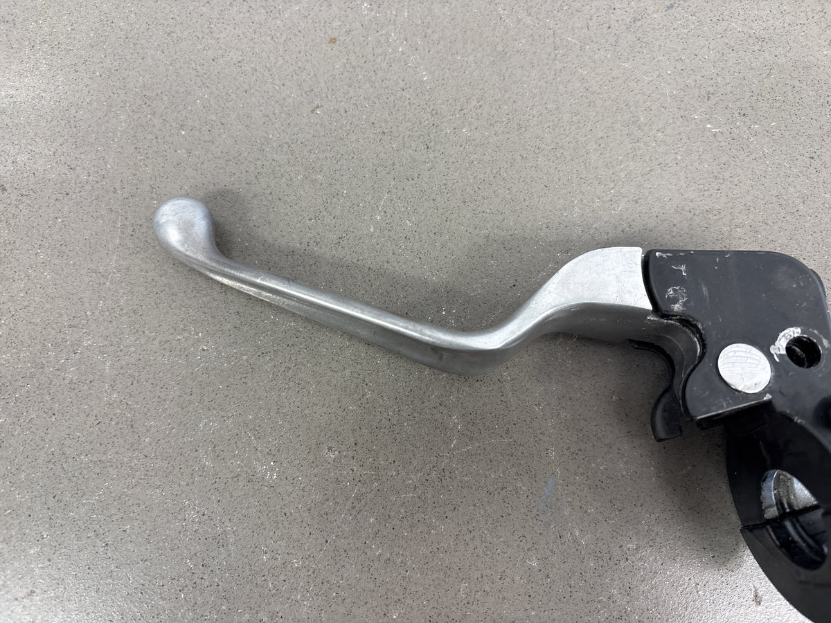 2000-2006 Harley Road King FLHRCI Left Clutch Perch Lever Assembly OEM 38608-96