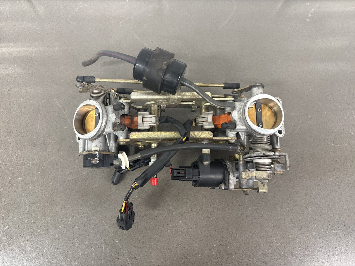 03-09 Suzuki SV650 SV650S Throttle Bodies OEM 13405-17G20 17G30