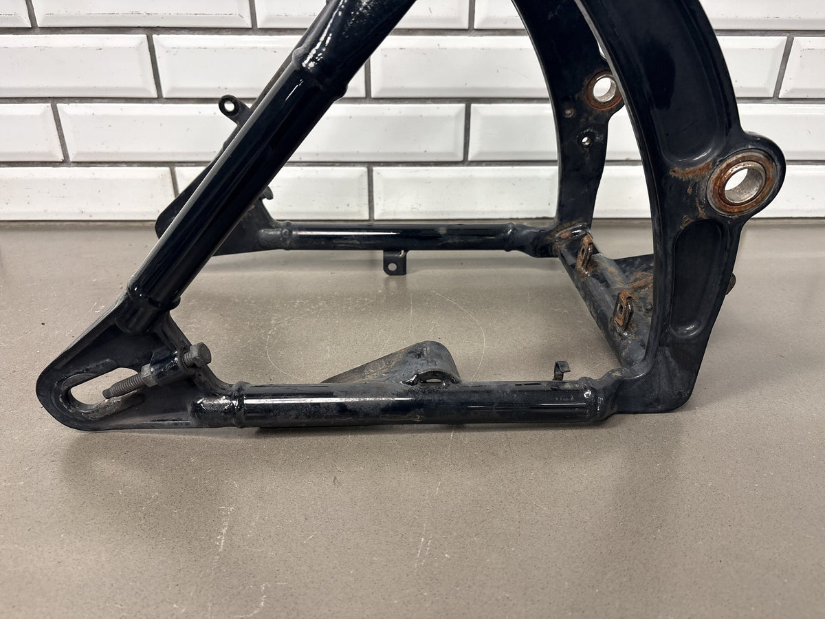00-06 Harley Heritage Softail Classic FLSTC FLSTCI Rear Swingarm OEM 47573-00A