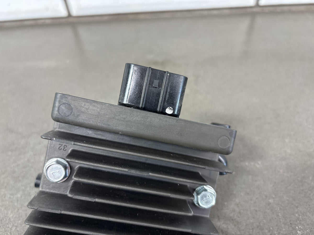 17-25 Kawasaki Ninja 650 EX650 Voltage Regulator Rectifier 21066-0750