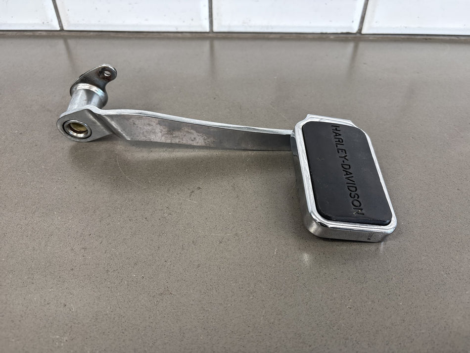 2003-2006 Harley Road King FLHR FLHRI FLHRCI FLHRS Rear Brake Pedal OEM 42407-02