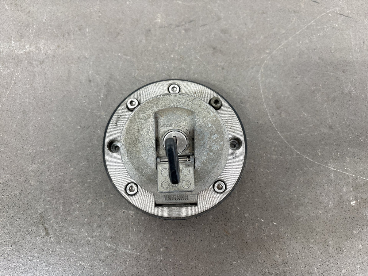 1998-2002 Yamaha YZF-R6 Gas Cap with Key Assembly OEM