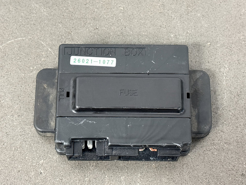 1990-1993 Kawasaki Ninja ZX11 Fuse Block 26021-1077