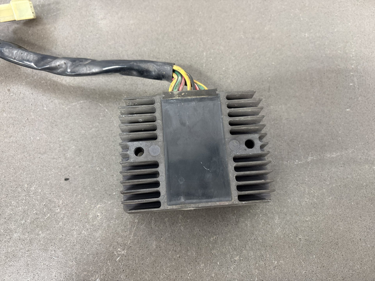 2002 Honda Interceptor 800 VFR800 Regulator Rectifier Corroded Connector OEM