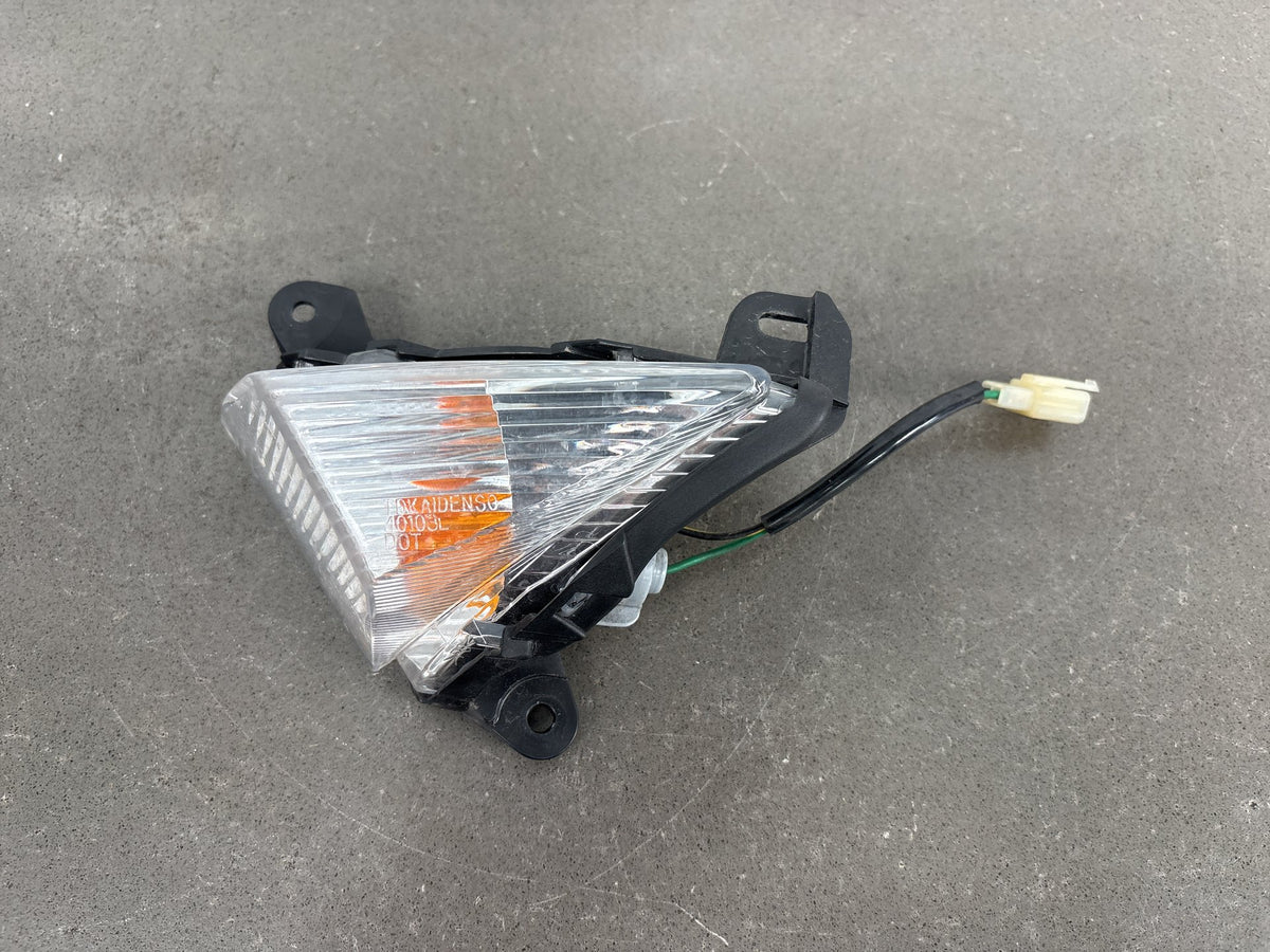 2010-2014 Kawasaki Concours 14 ZG1400 Left Front Turn Signal 23040-0057