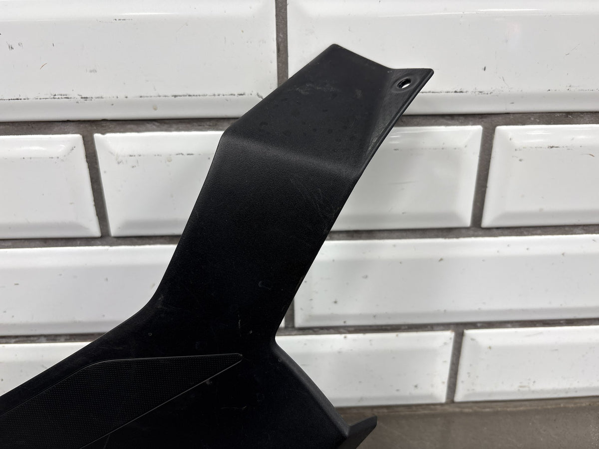 2018-2023 Kawasaki Ninja 400 Right Knee Pad Side Panel OEM 53065-0043
