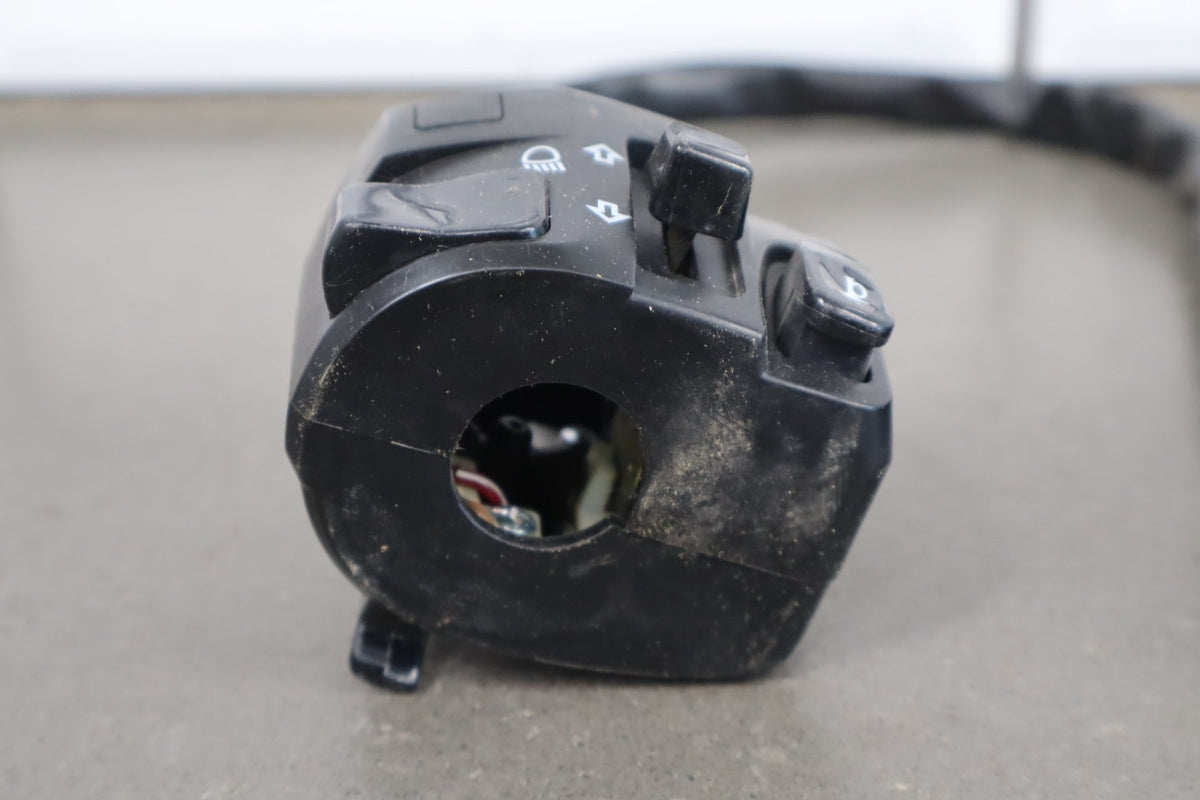 2013-2017 Kawasaki Ninja 300 EX300 Left Handlebar Switch OEM LH