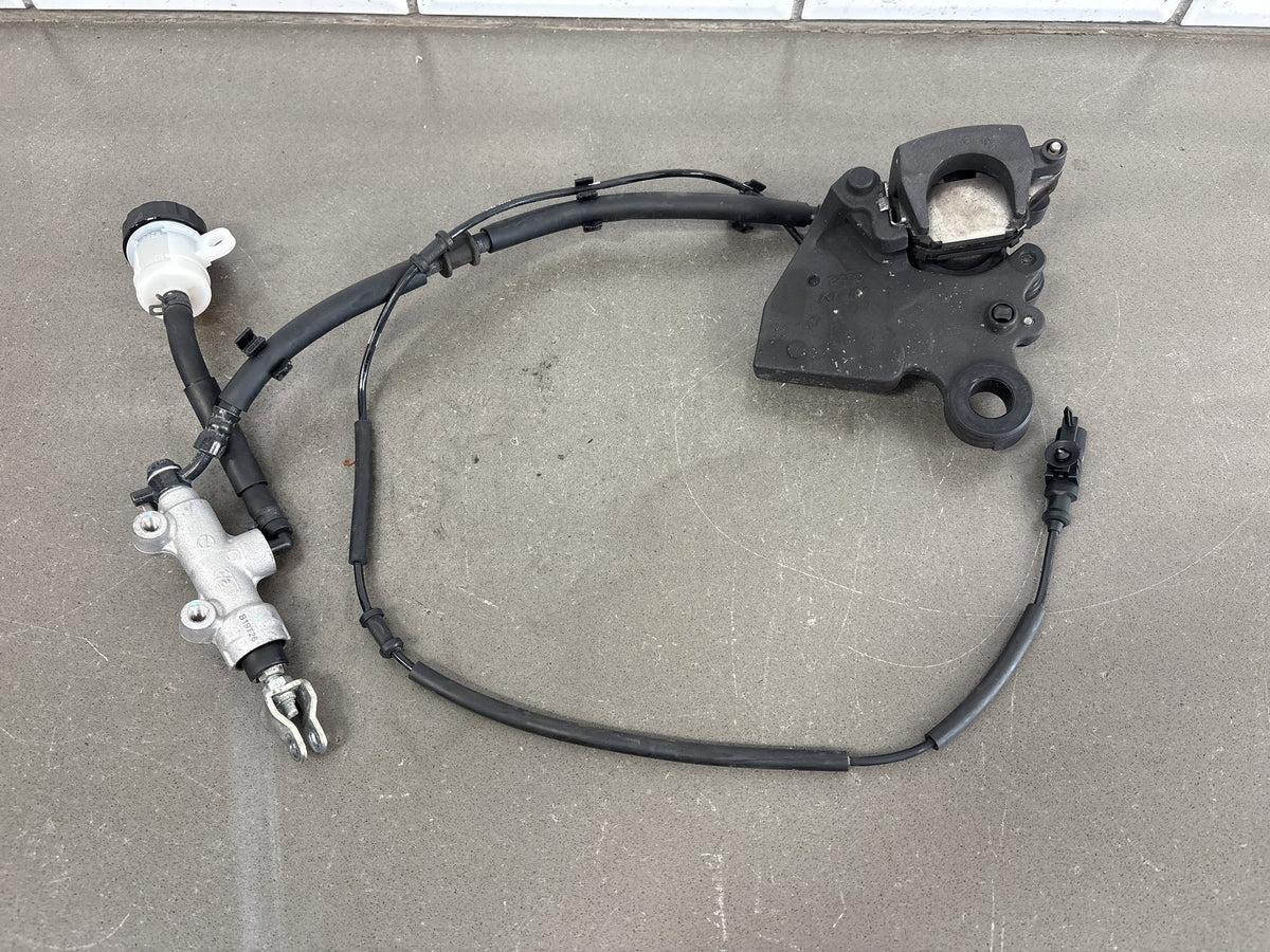 20-25 Kawasaki Ninja 650 EX650 Rear Brake Master Cylinder & Caliper Set (Black)