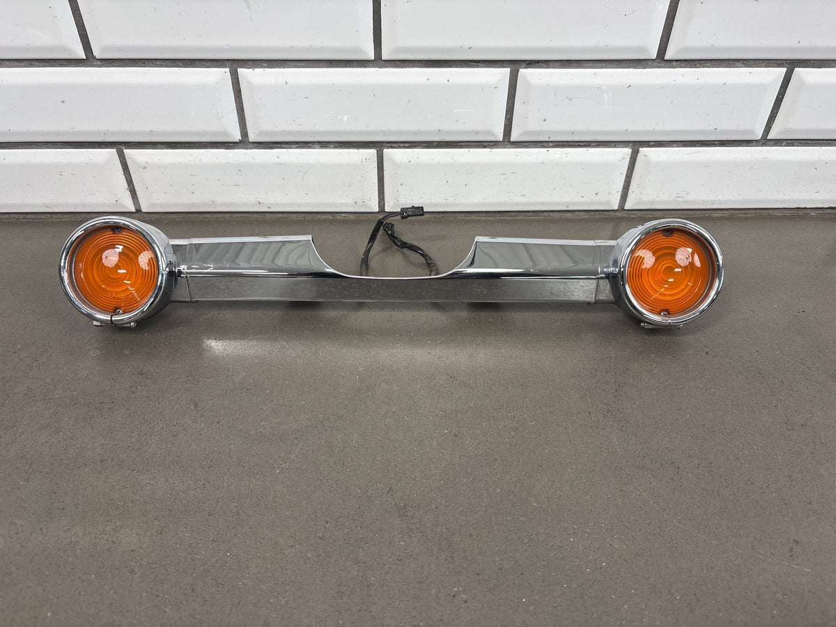 1999-2006 Harley Road King FLHR FLHRCI Rear Turn Signal Bar Chrome OEM 68510-74C