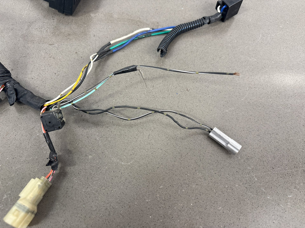 05-06 Suzuki SV650 Main Wiring Harness OEM 36610-17GF0