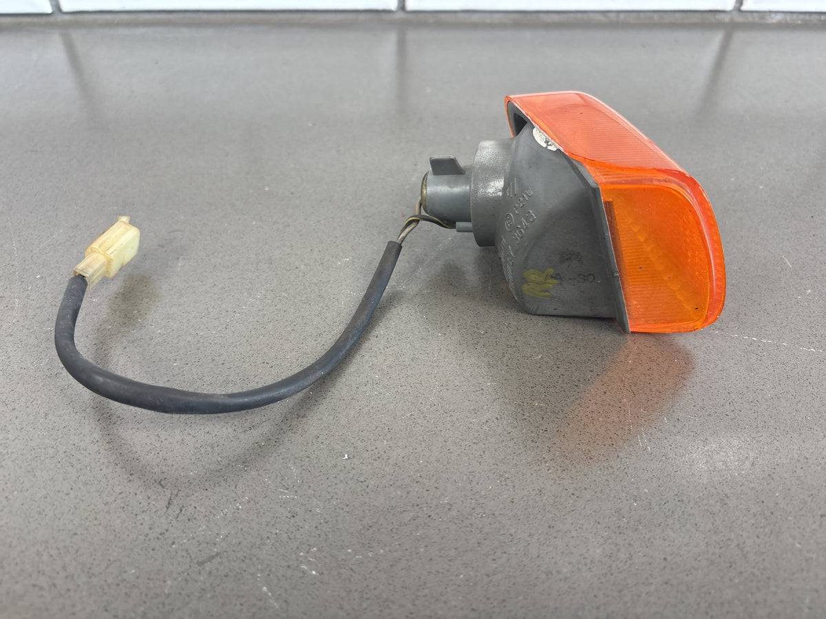 1990-1993 Kawasaki ZX-11 ZX1100C Rear Turn Signal Pair LH RH OEM 23040-1210
