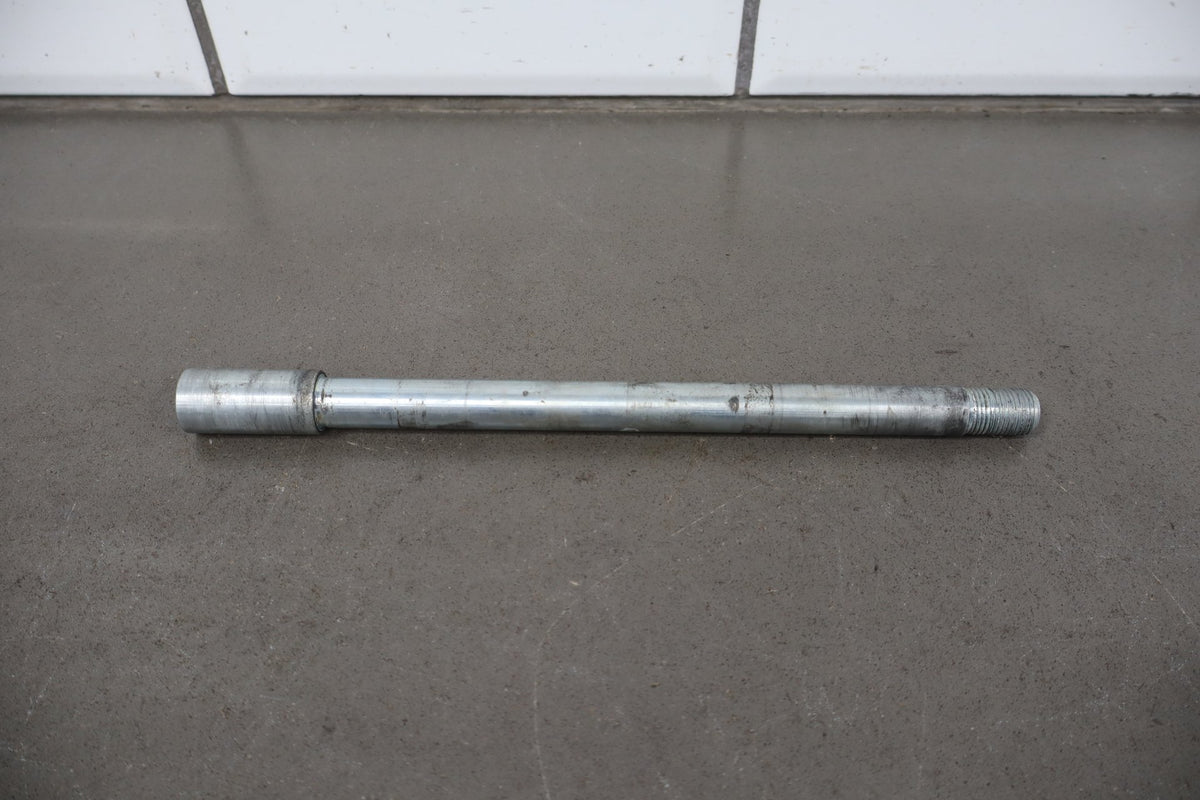 2001-04 Suzuki VL800 Volusia Front Axle OEM 54711-41F00
