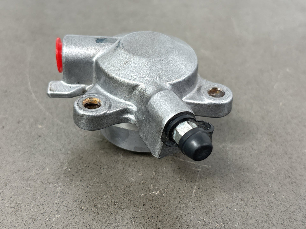 2006-2008 Yamaha FJR1300 Clutch Slave Cylinder Release OEM 2D2-16381-00-00