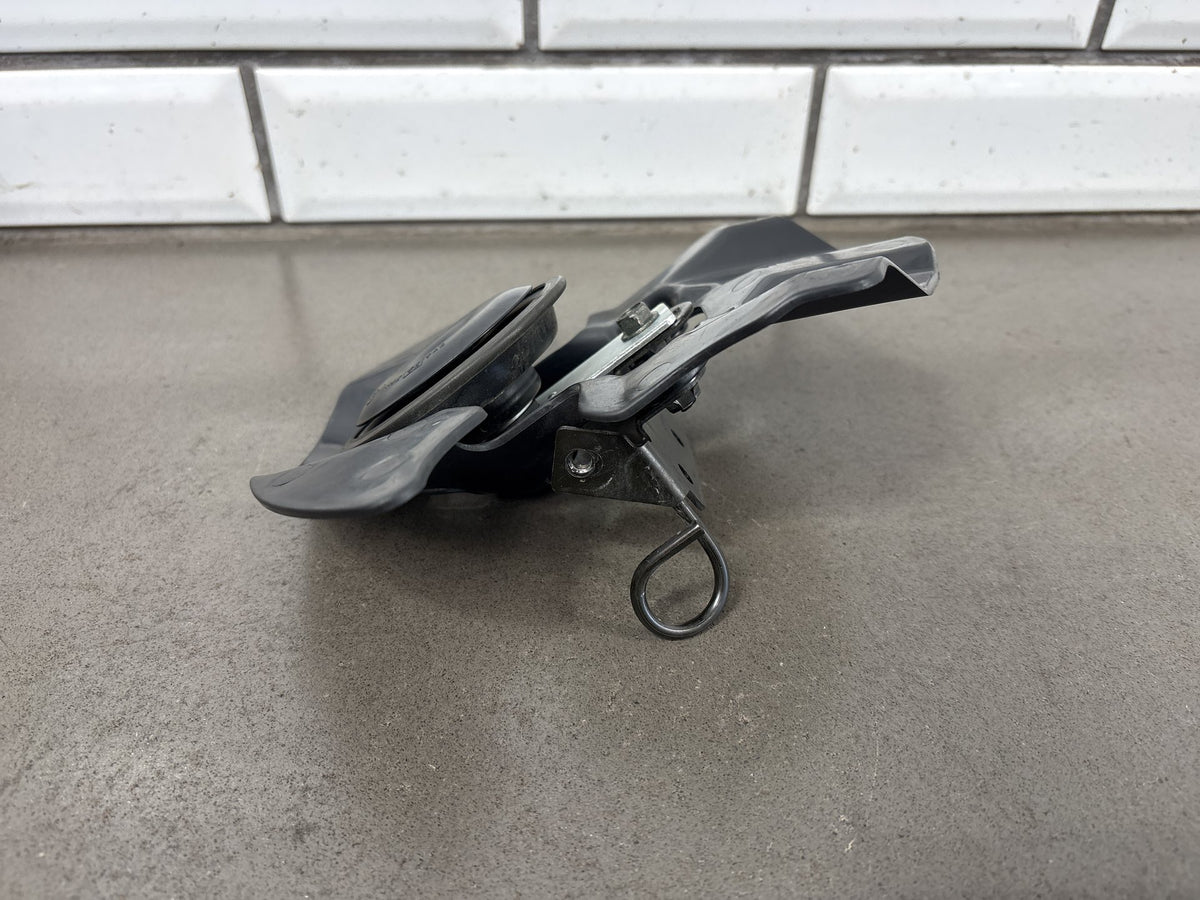 1999-2007 Yamaha YZF600R Horn OEM 4TH-83371-00-00
