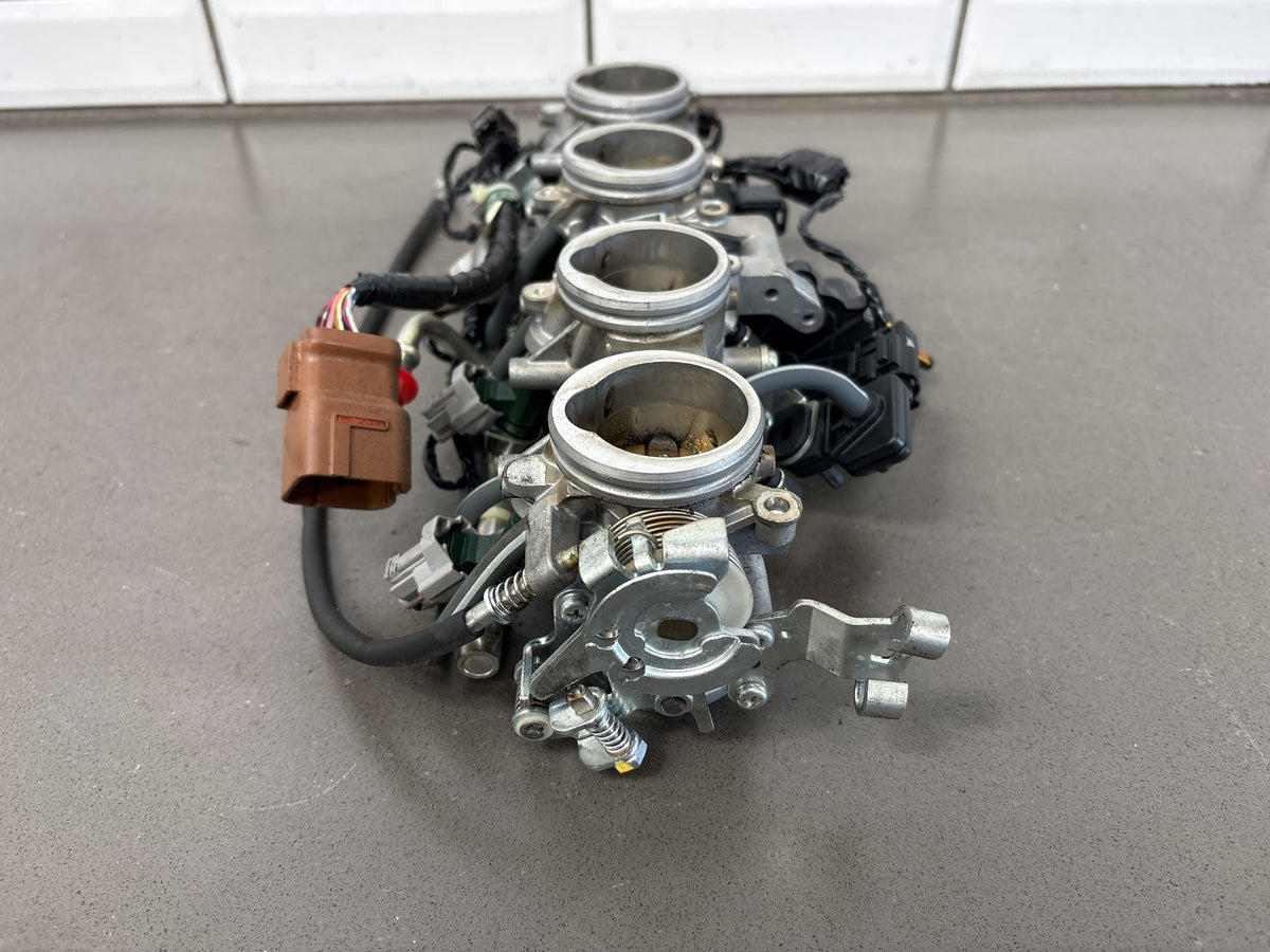 2010-2014 Kawasaki Concours 14 ZG1400 Throttle Body 16163-0145