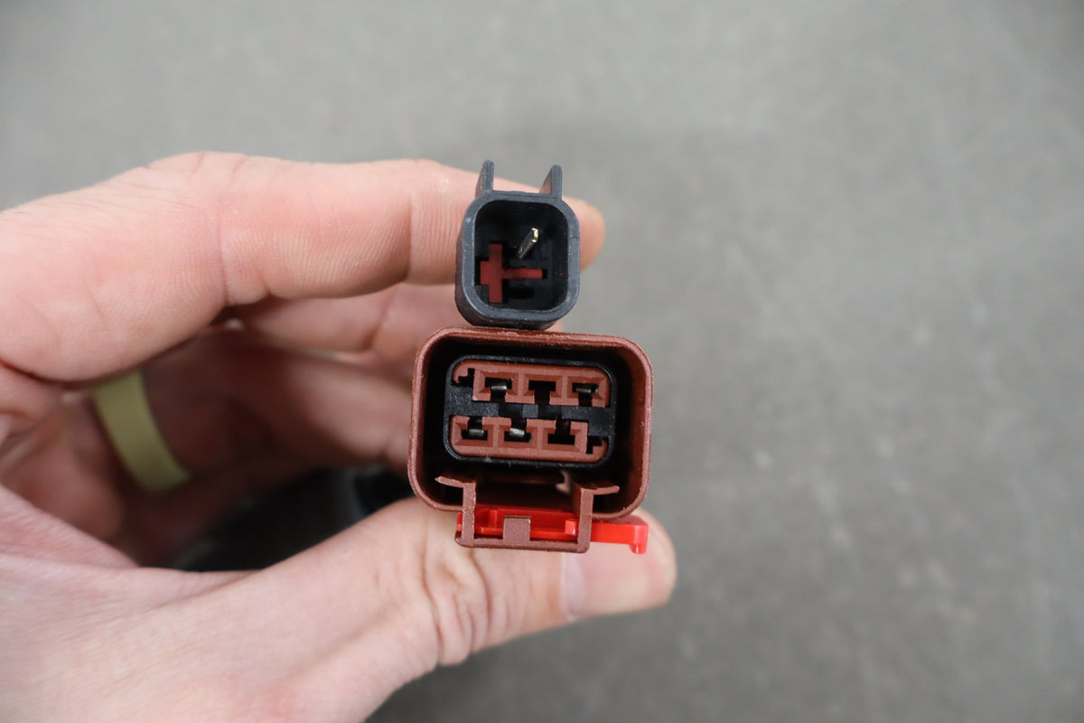2013-2018 Ram 1500/2500/3500 Retro Shop 4th Gen Ram Tail light Adapter (V2.0)