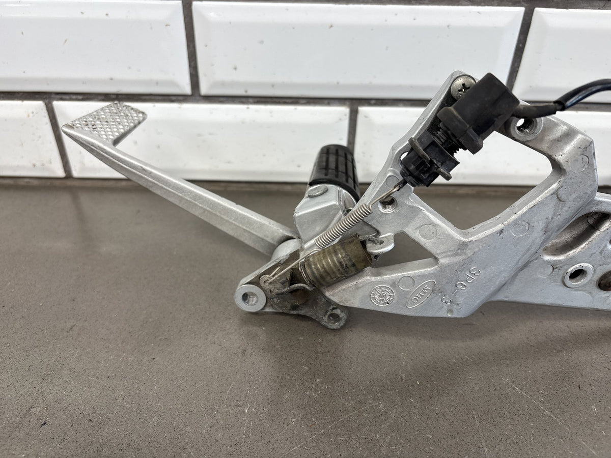 2006-2011 Yamaha FJR1300A Rearsets Brackets Pair Shift Lever Brake Pedal Silver