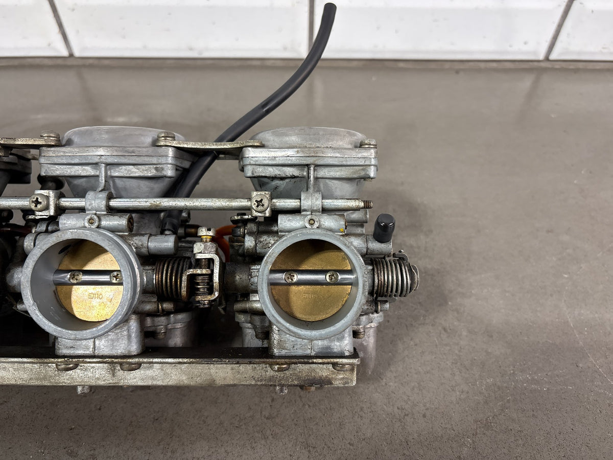 Suzuki GT750 OEM Carburetor Set Vintage Water Buffalo Mikuni