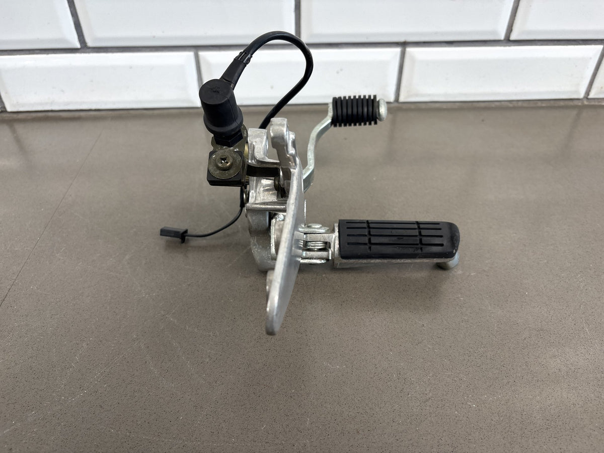 1999-2007 Yamaha YZF600R Pair Left Right Rearsets Shift Lever Brake Pedal OEM