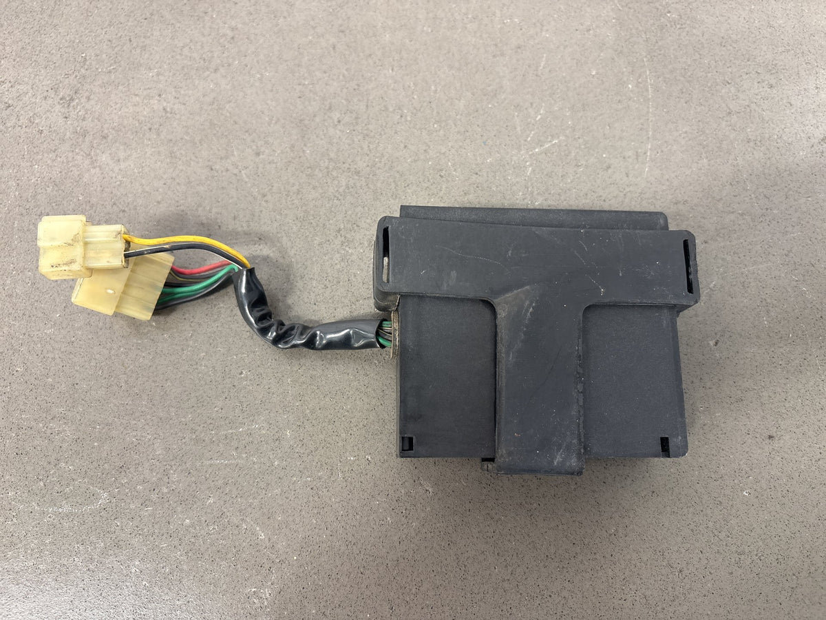 1990-1993 Kawasaki Ninja ZX-11 ZX1100C CDI Igniter Ignition Module 21119-1303