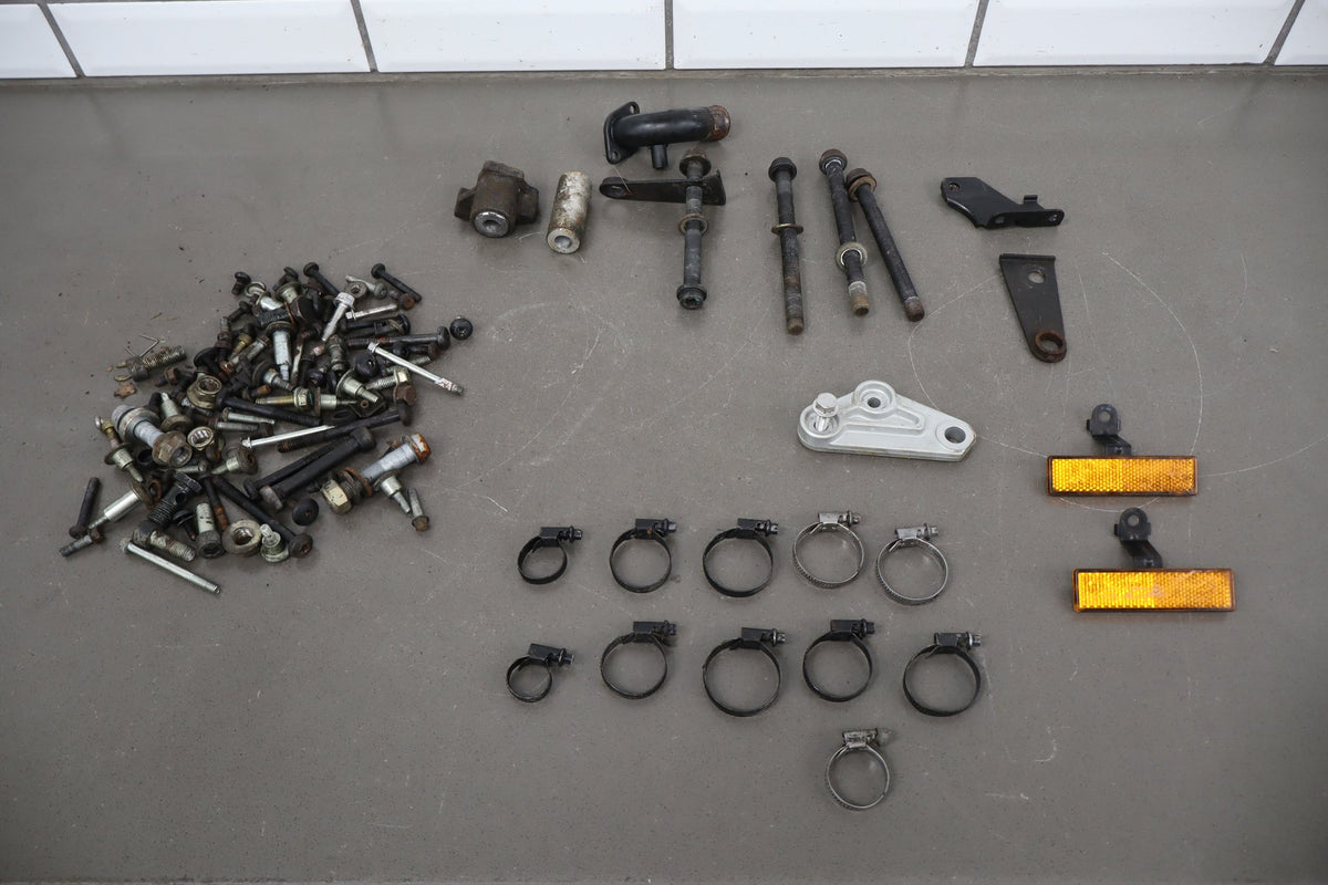 2000 Triumph Tiger 900 Hardware Kit Nuts Bolts OEM