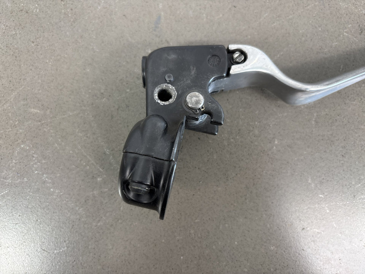 2000-2006 Harley Road King FLHRCI Left Clutch Perch Lever Assembly OEM 38608-96