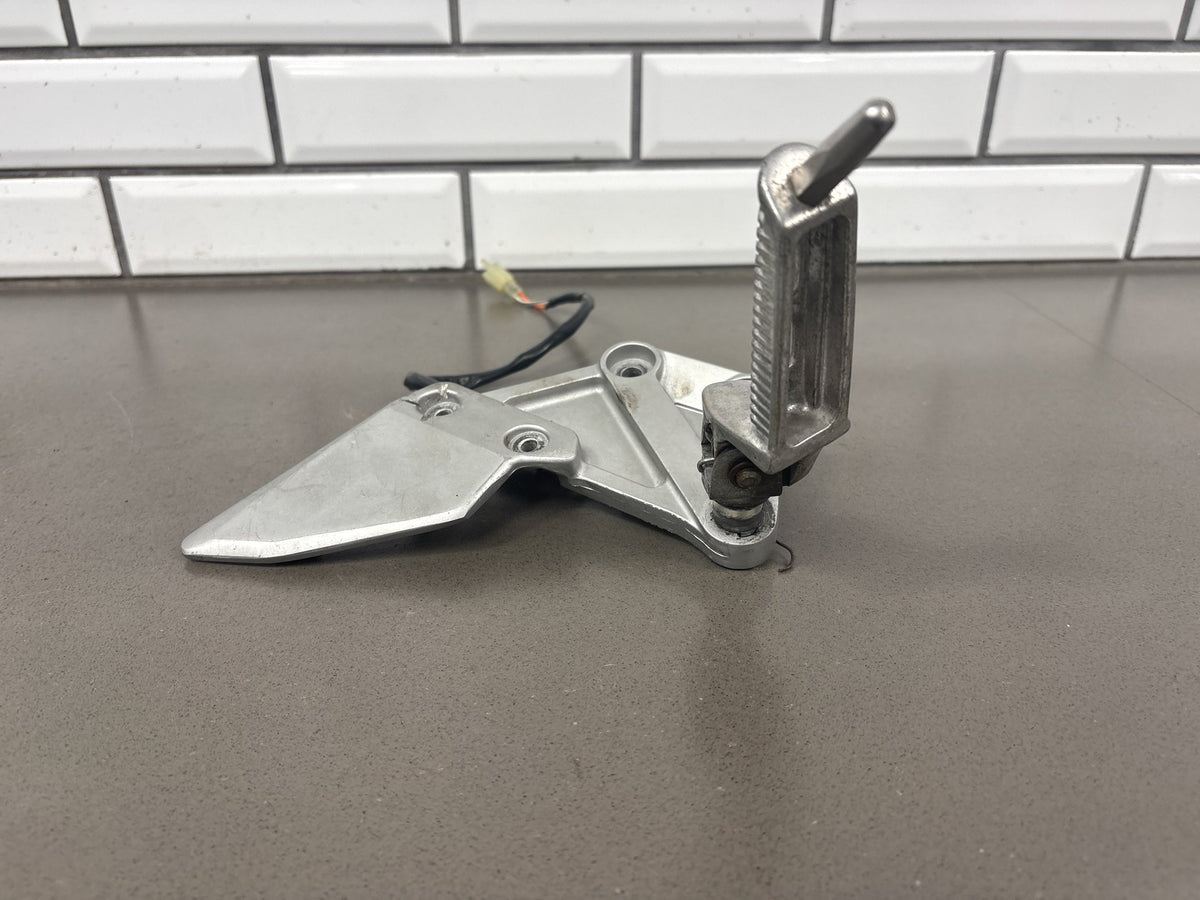 04-07 Suzuki SV650 SV650S Right Rearset Footpeg Bracket OEM 43511-16G20