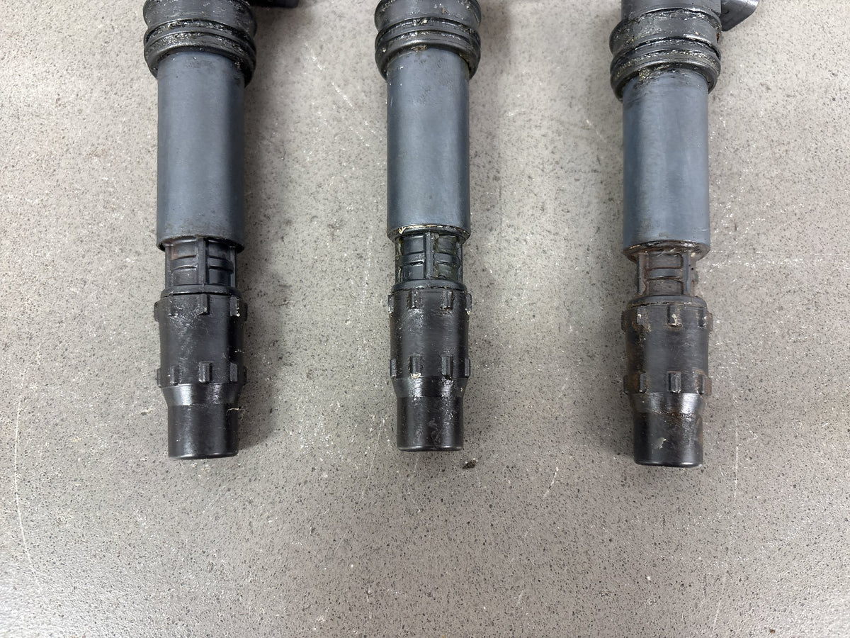 2005-2010 Triumph Sprint ST 1050 Speed Triple Tiger Ignition Coils T1291505