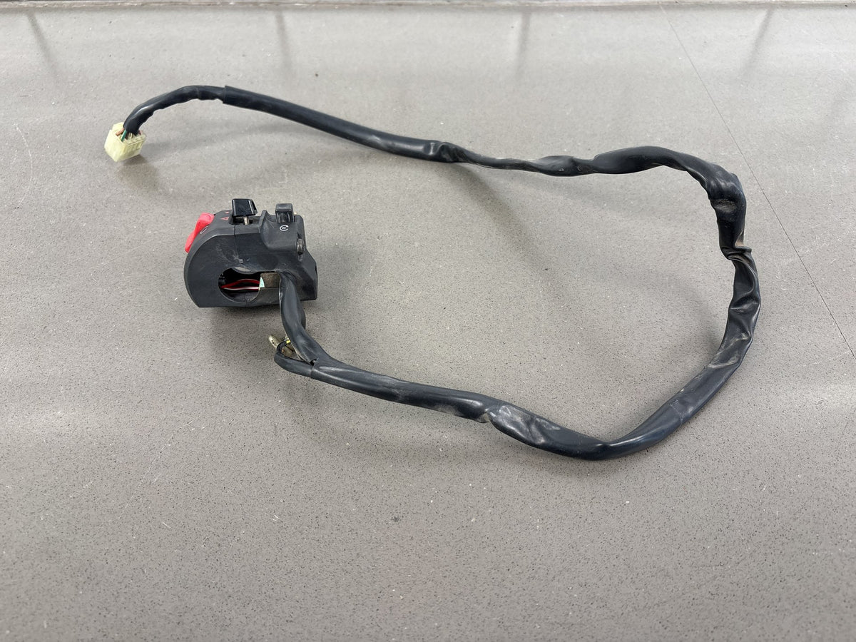 2006 Yamaha FJR1300A Right Handlebar Switch Kill Start Black OEM 3P6-83963-00-00