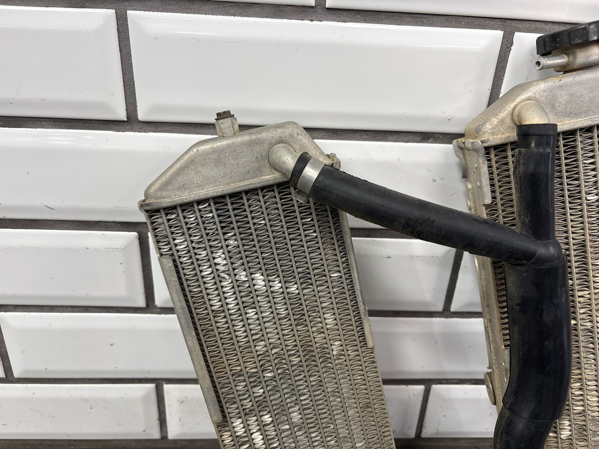 2000-2007 Suzuki DRZ400E DRZ400 Radiators Left Right Pair with Hoses OEM