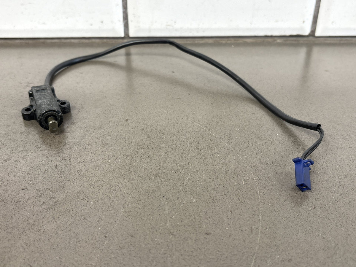 1999-2007 Yamaha YZF600R Kickstand Side Stand Switch Sensor OEM 3LD-82566-51-00