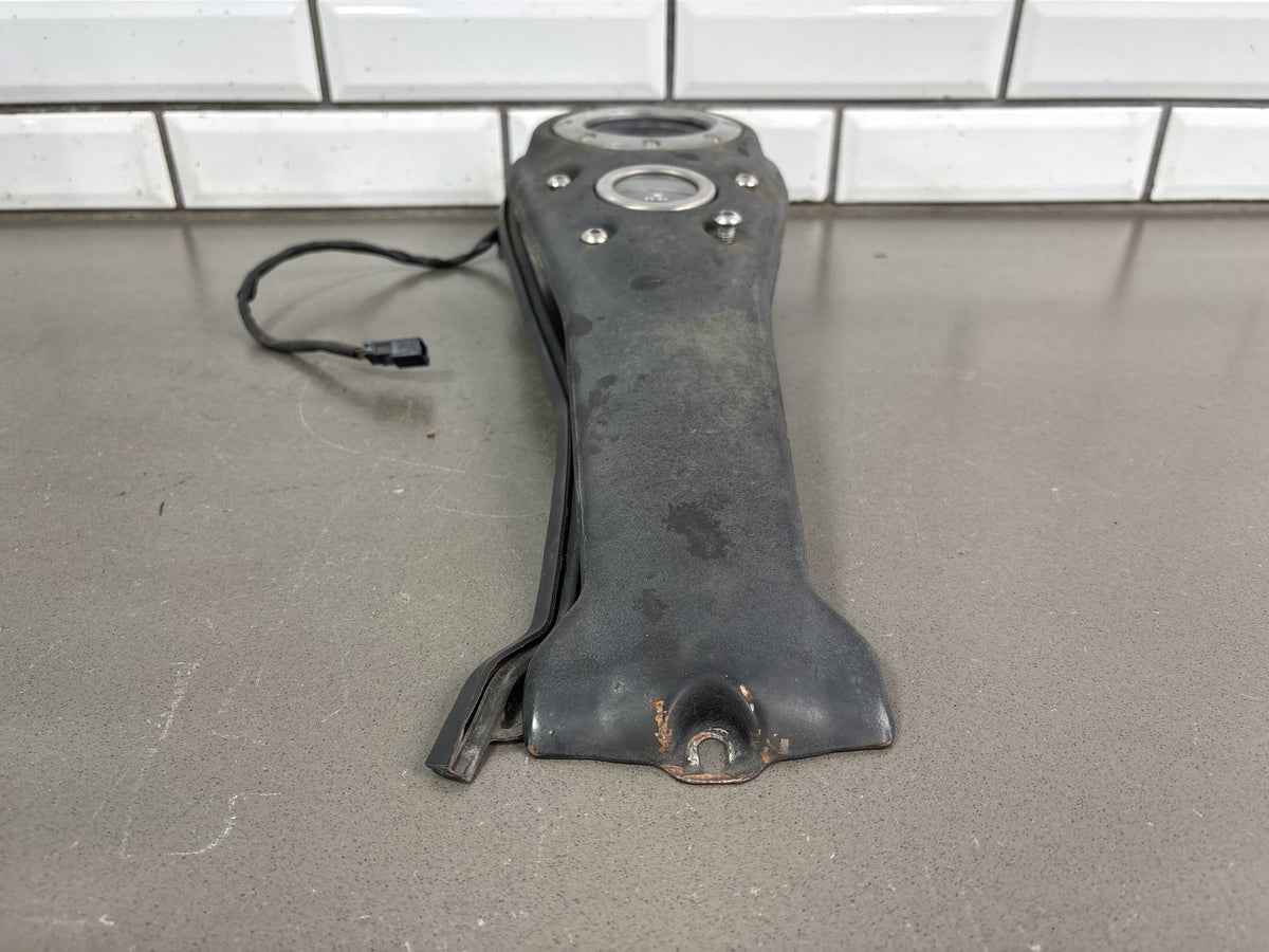 2006 Dyna Super Glide FXDI Harley Tank Dash Console 61692-04