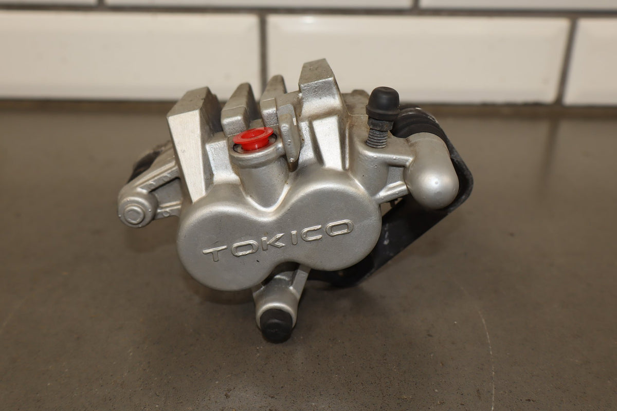 2001-04 Suzuki VL800 Volusia Front Brake Caliper OEM