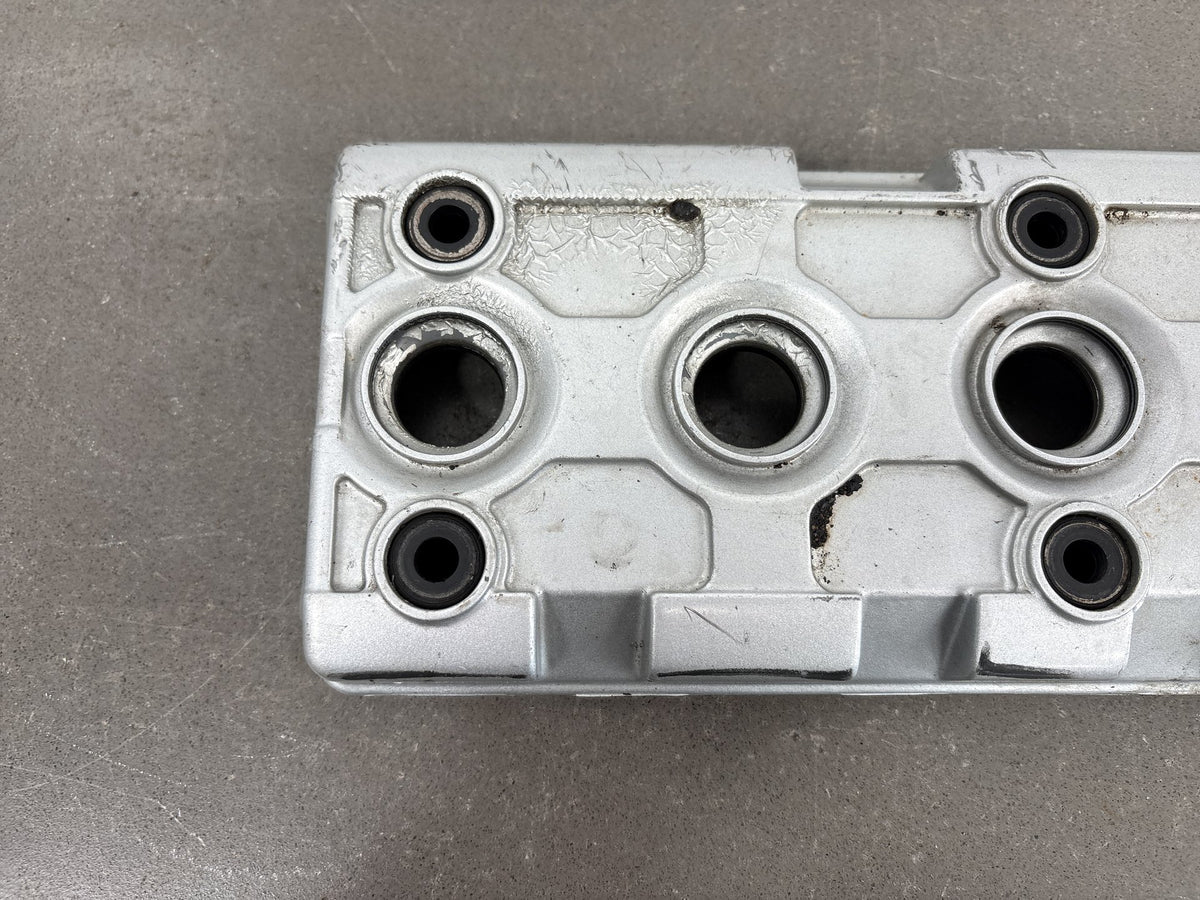 1999-2002 Yamaha YZF-R6 Valve Cover Cylinder Head Cover OEM