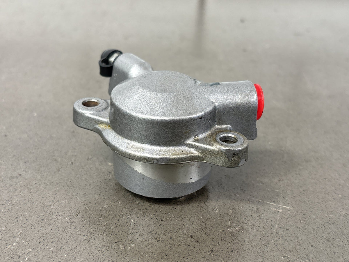 2006-2008 Yamaha FJR1300 Clutch Slave Cylinder Release OEM 2D2-16381-00-00