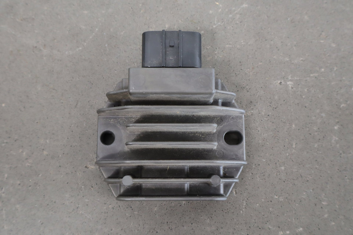 2017-2020 Honda CRF250L Rally Regulator Rectifier 31600-KZZ-J01 CRF250RL Genuine