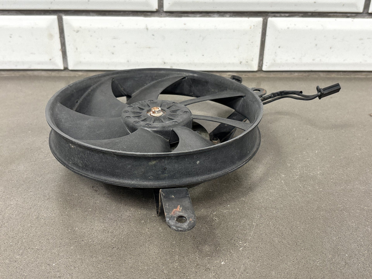 2002 Honda Interceptor 800 VFR800 Radiator Cooling Fan Assembly Brackets OEM