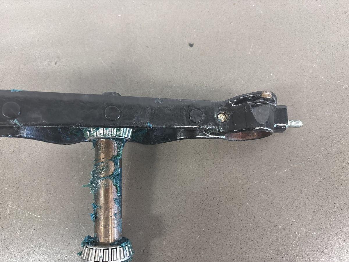 1999-2006 Harley Road King FLHR FLHRI FLHRCI Lower Triple Tree OEM 45446-87A