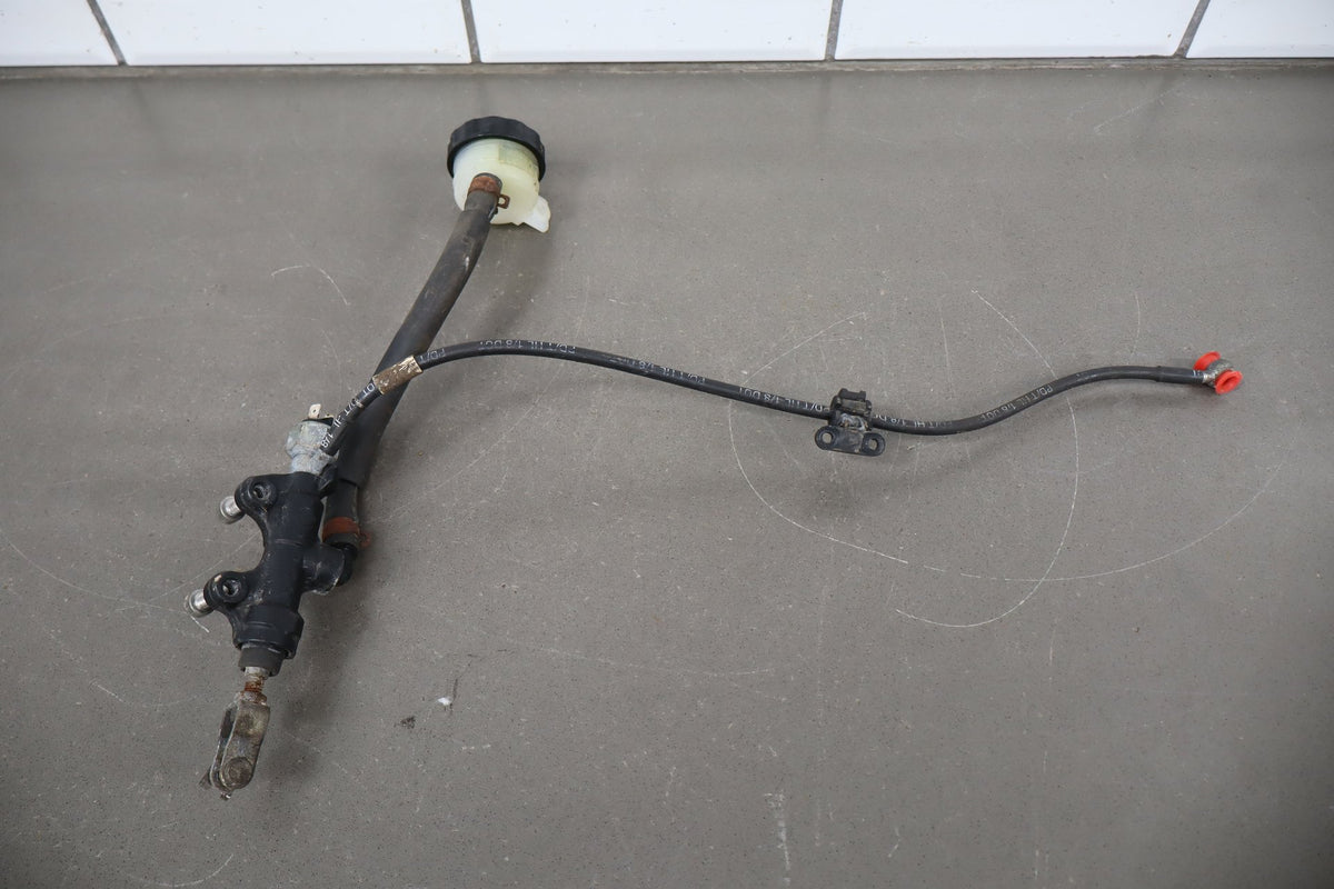 2000 Triumph Tiger 900 T709 Rear Brake Master OEM