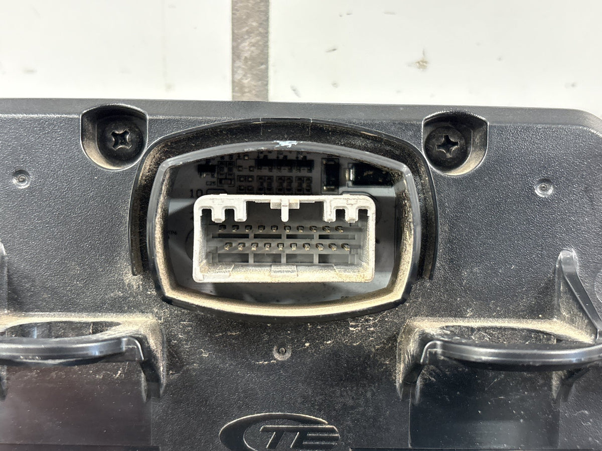 20-21 Kawasaki Ninja 650 EX650 TFT Gauge Cluster (7,981 Miles) 25031-0868