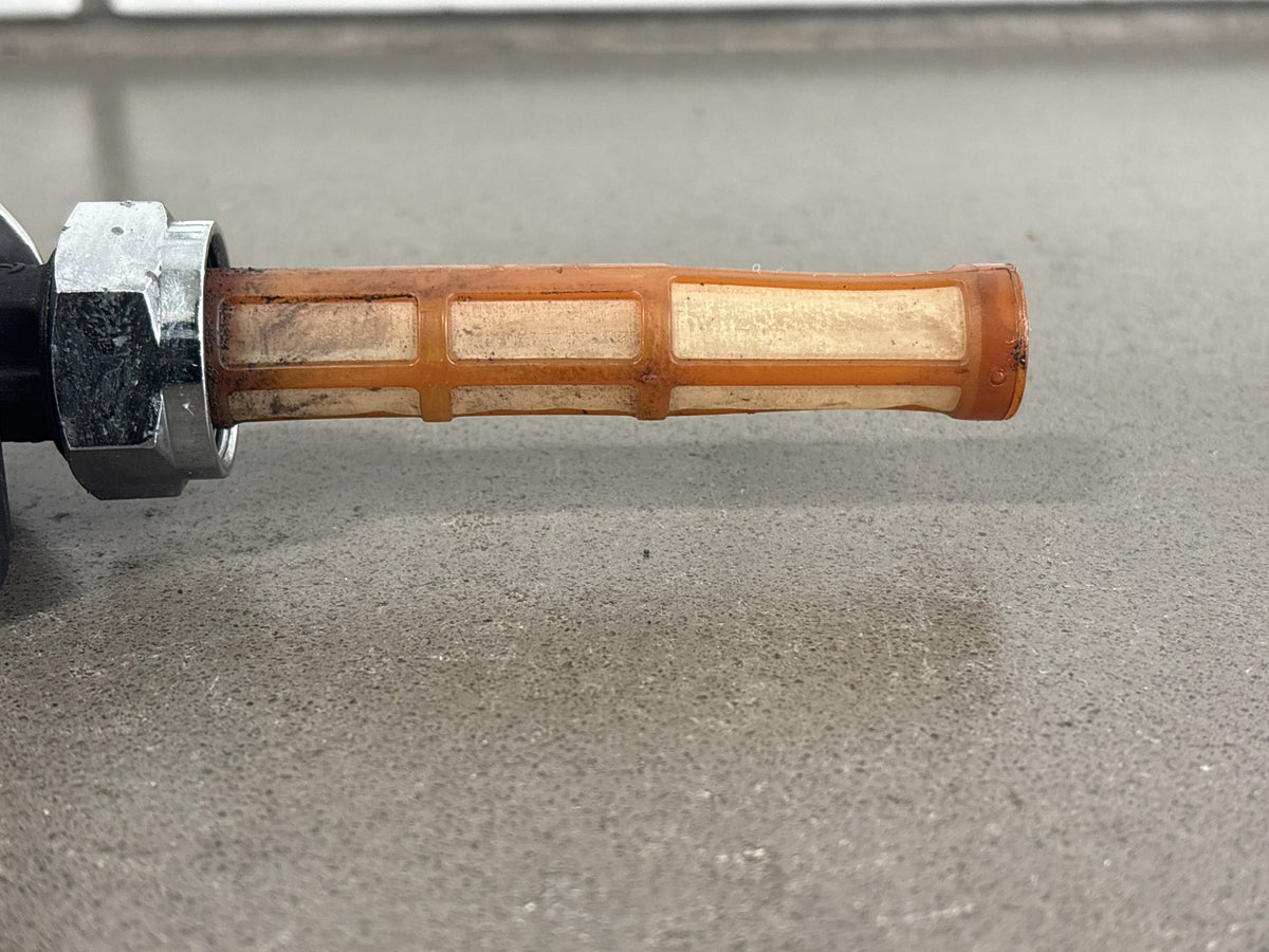 2002-2006 Harley Sportster XL883 XL1200 Fuel Valve Petcock OEM 62169-02A