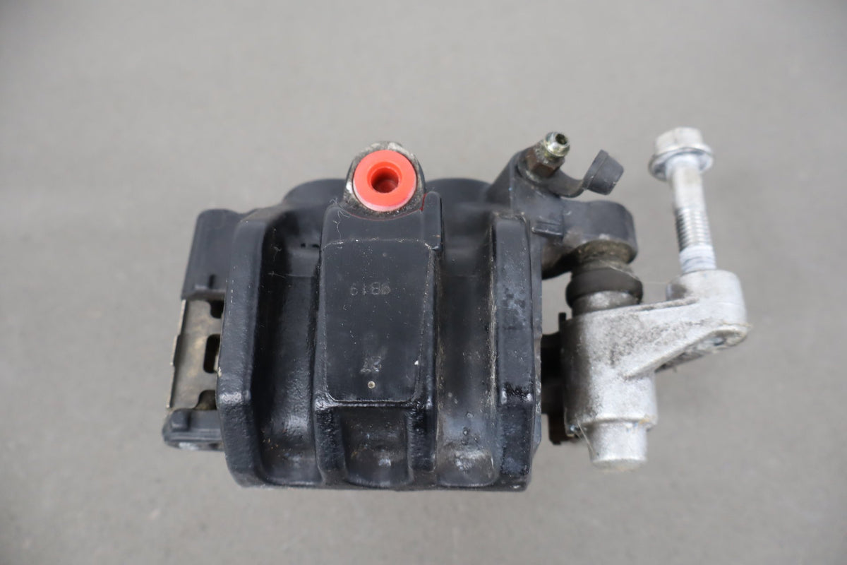 2000 Triumph Tiger 900 T709 Front Caliper Pair OEM