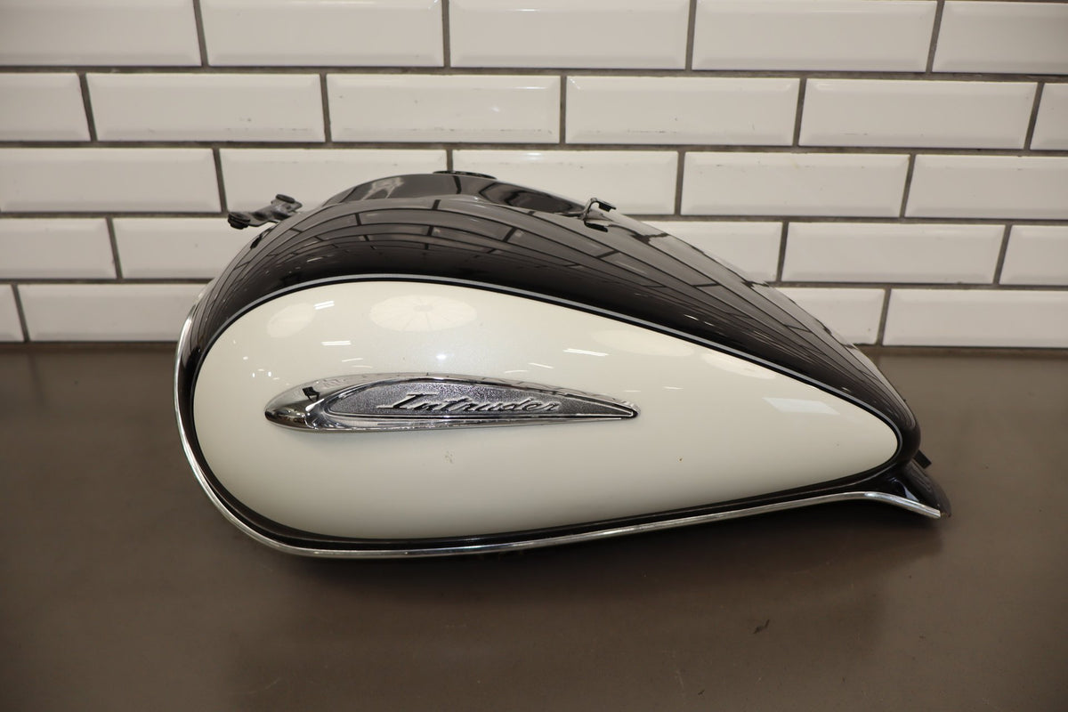 2001 Suzuki VL800 Volusia Fuel Tank Black White FP4