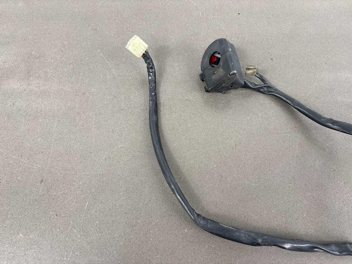 2006 Yamaha FJR1300A Right Handlebar Switch Kill Start Black OEM 3P6-83963-00-00