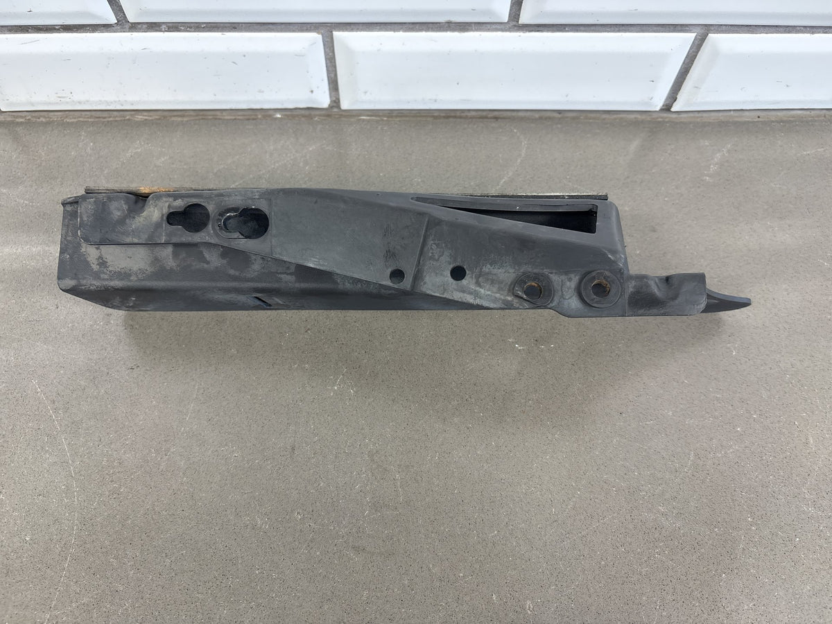 Lower Belt Guard Debris Deflector - Harley Touring FLHR FLHT FLTR 2002-2004